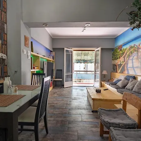 Attica Train Station 2 Bedrooms 4 Pers. Apartamento Atenas
