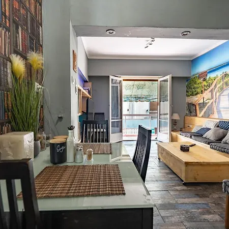Attica Train Station 2 Bedrooms 4 Pers.